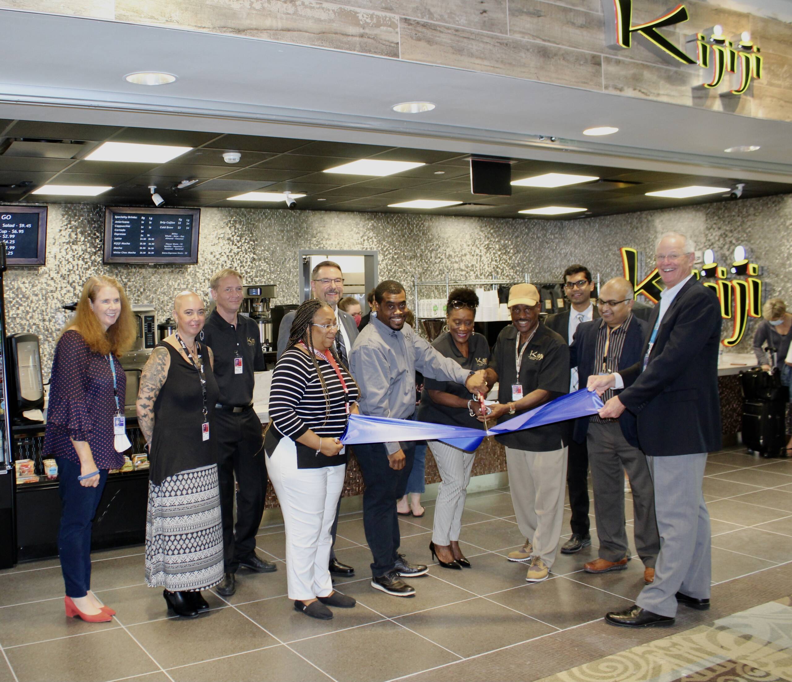 Kijiji Nashville Airport location ribbon cutting